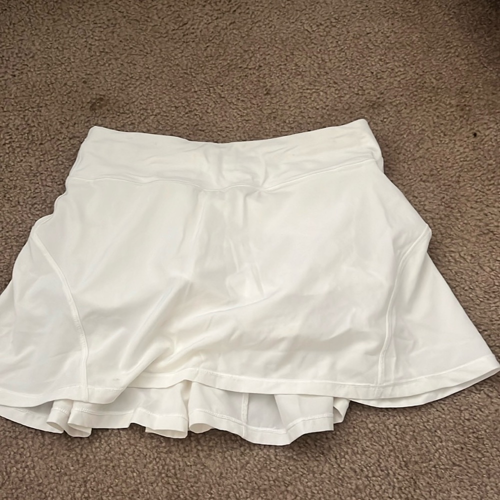 lululemon white circuit breaker skirt